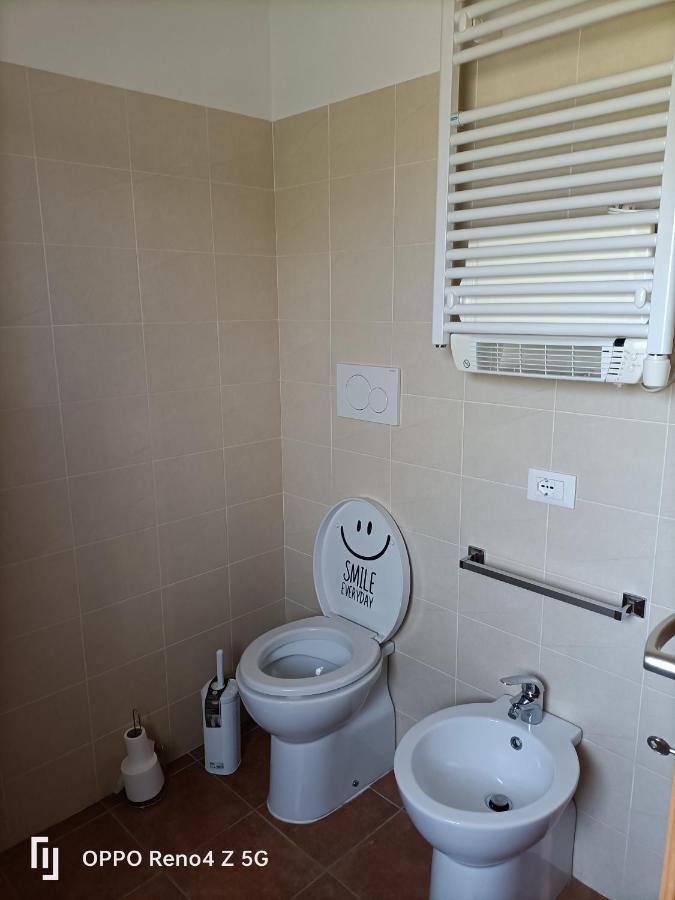 דירות Villa Cameroni Casa Oasi מראה חיצוני תמונה