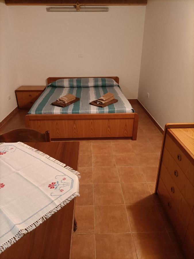 דירות Villa Cameroni Casa Oasi מראה חיצוני תמונה